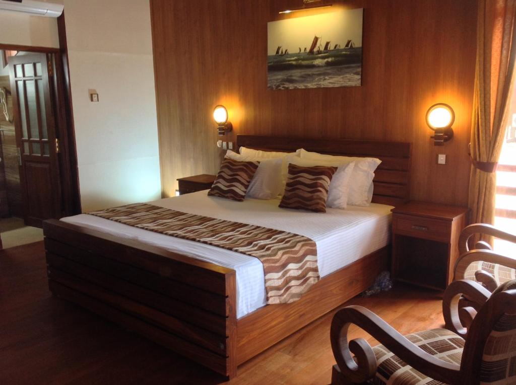 Двухместный (Номер с кроватью размера «king-size» и видом на океан), Nilaveli Beach Resort