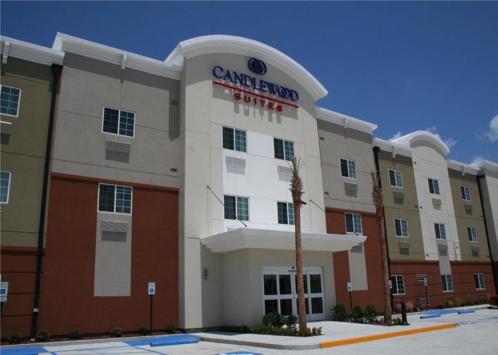 Candlewood Suites Avondale - New Orleans, an IHG Hotel image
