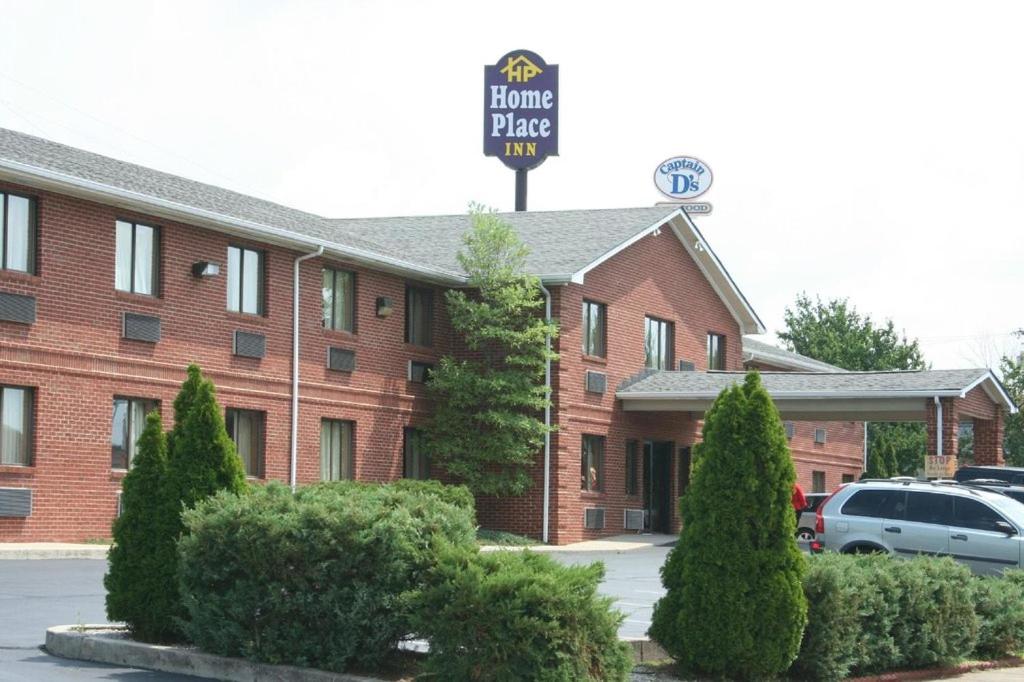 Home Place Inn image