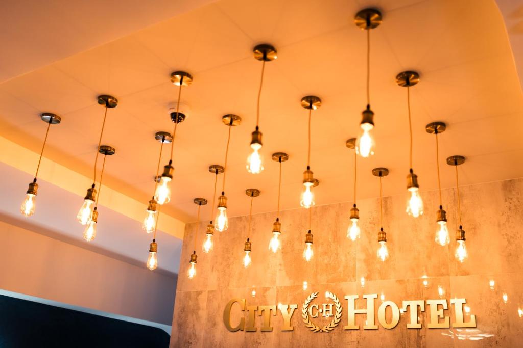 CITY HOTEL photo 3