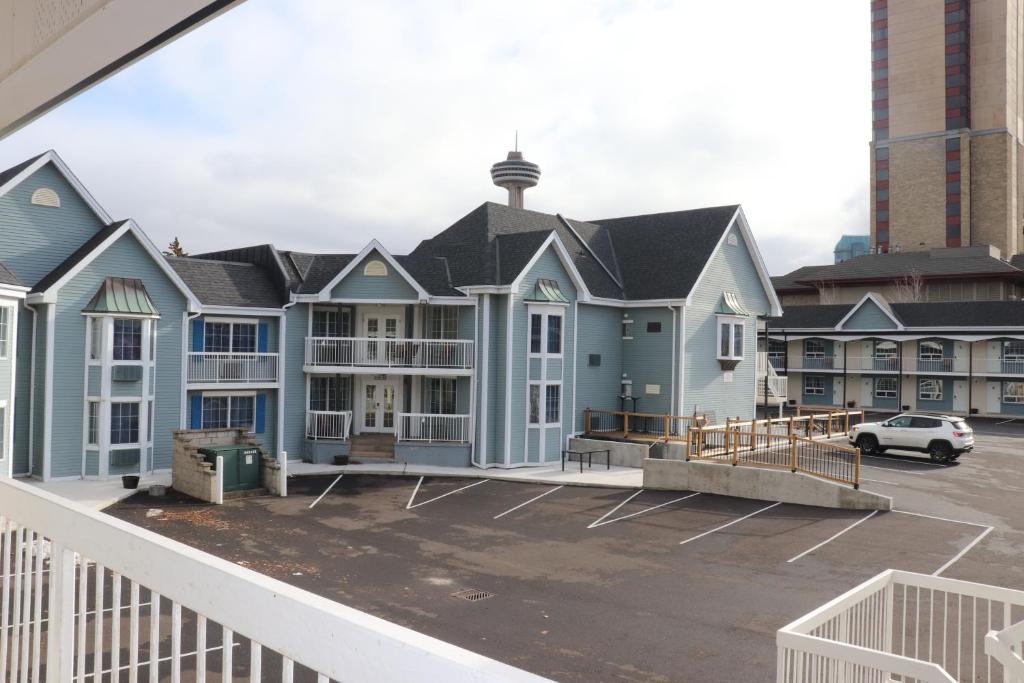 Falls Lodge & Suites photo 4