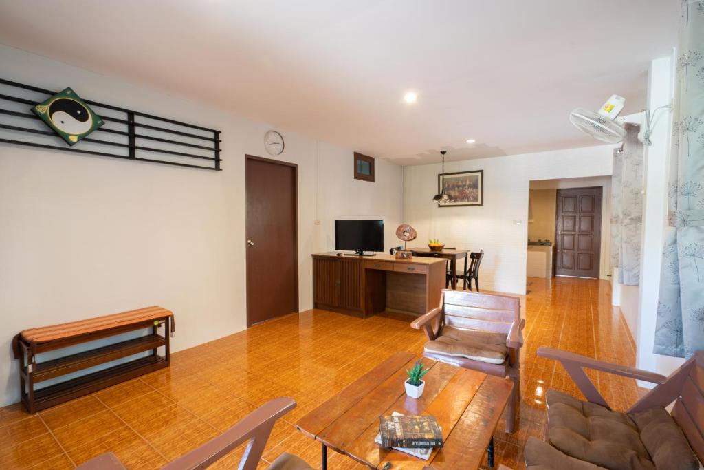 Surin House Room Type - One-Bedroom House
