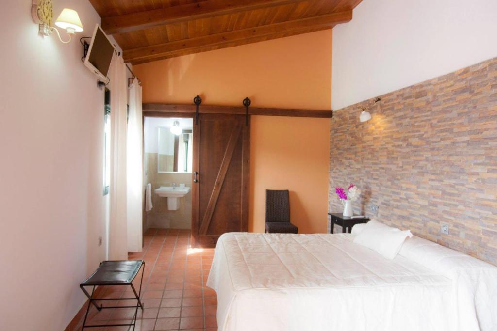 FINCA LAS DEHESILLAS photo 3