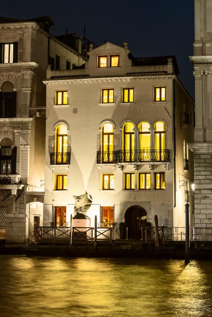 Palazzina Grassi photo 1