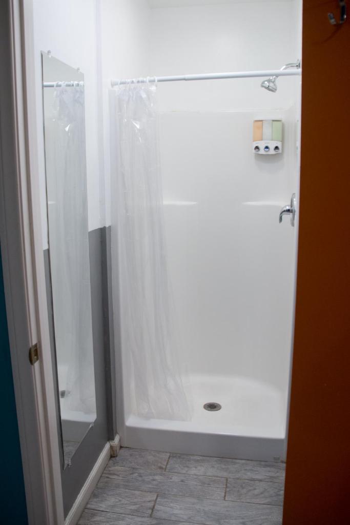 Номер (Кровать в общем номере для мужчин), Melrose Hostel