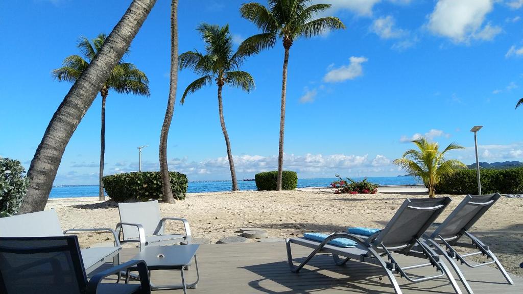 Friendly Beach House