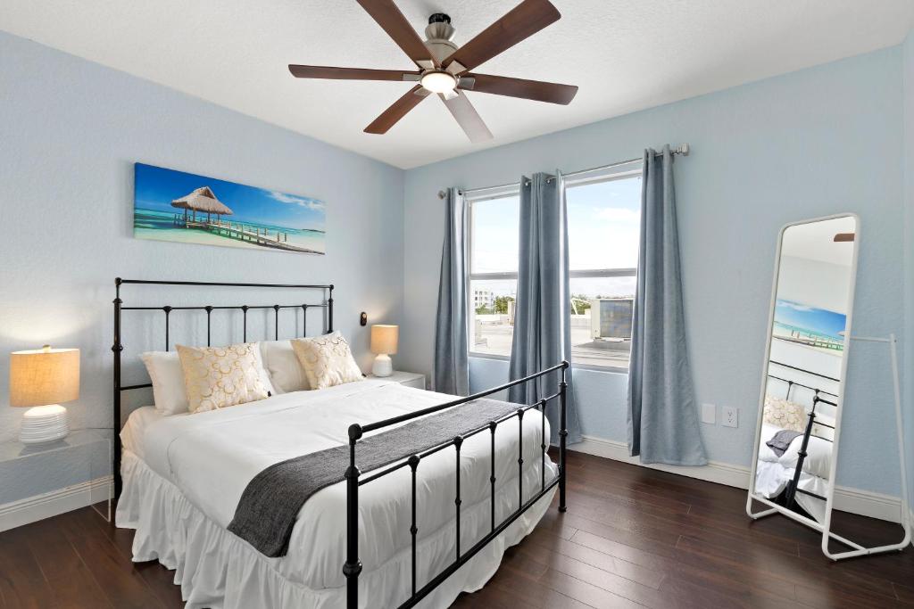 Welworth condo units Miami Beach image