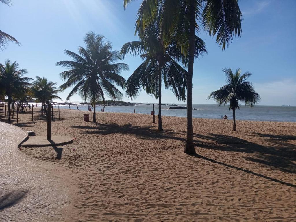 Apto Praia de Itapoã 2 qto c/ar photo 2