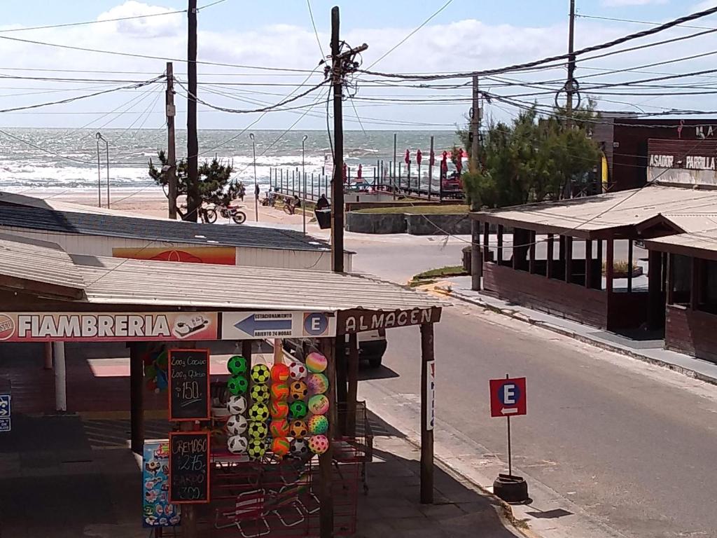 Depto. 2 Amb. en San Bernardo photo 4