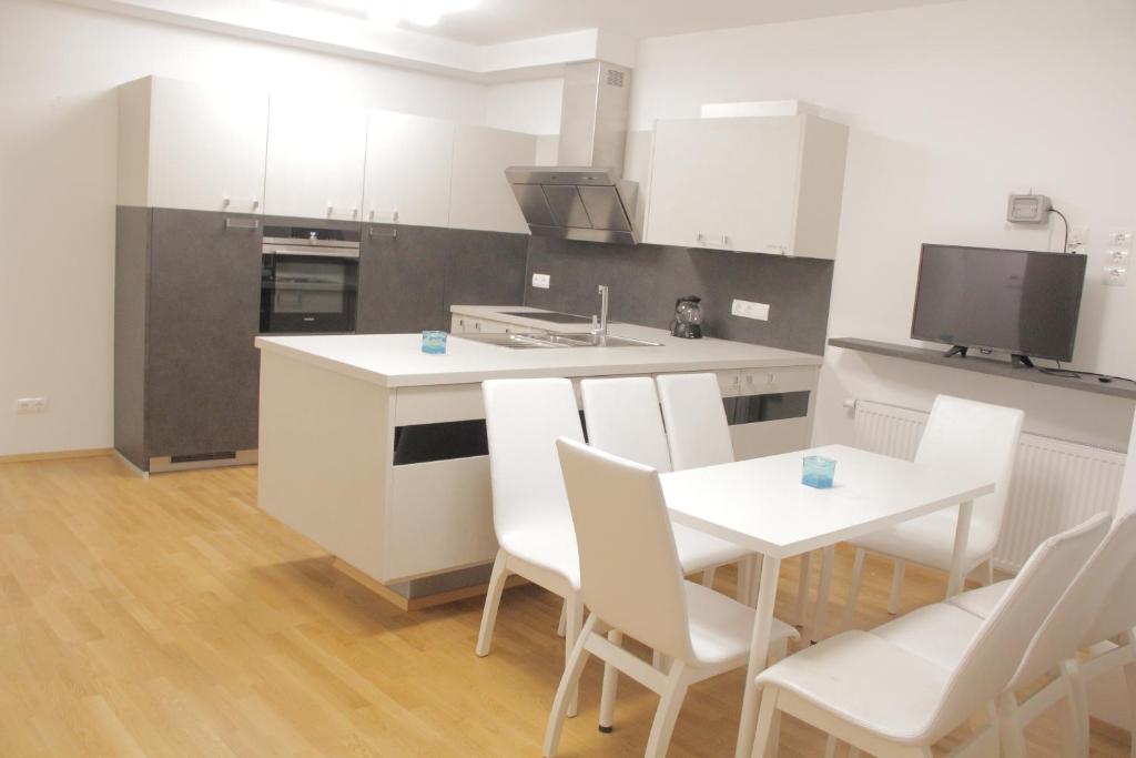 Апартаменты (Роскошные апартаменты Делюкс с 2 спальнями), Betariel Apartments S22