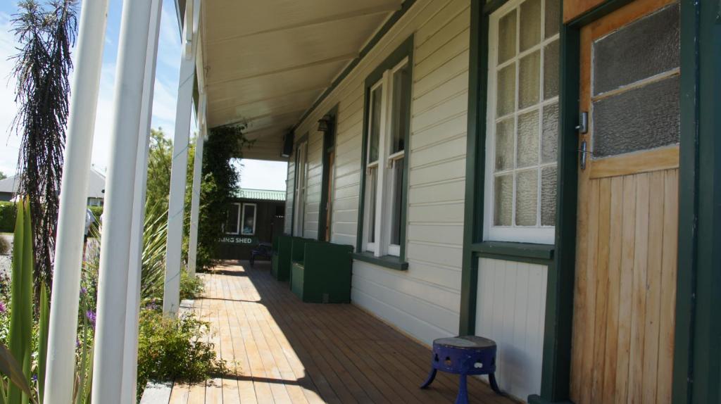 Pinedale Lodge & Apartment photo 3