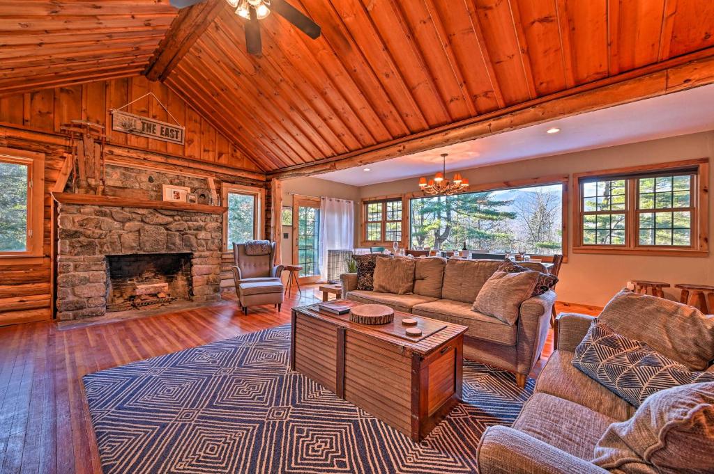 Grand Log Cabin with Hot Tub - 4 Miles to Whiteface! photo 4