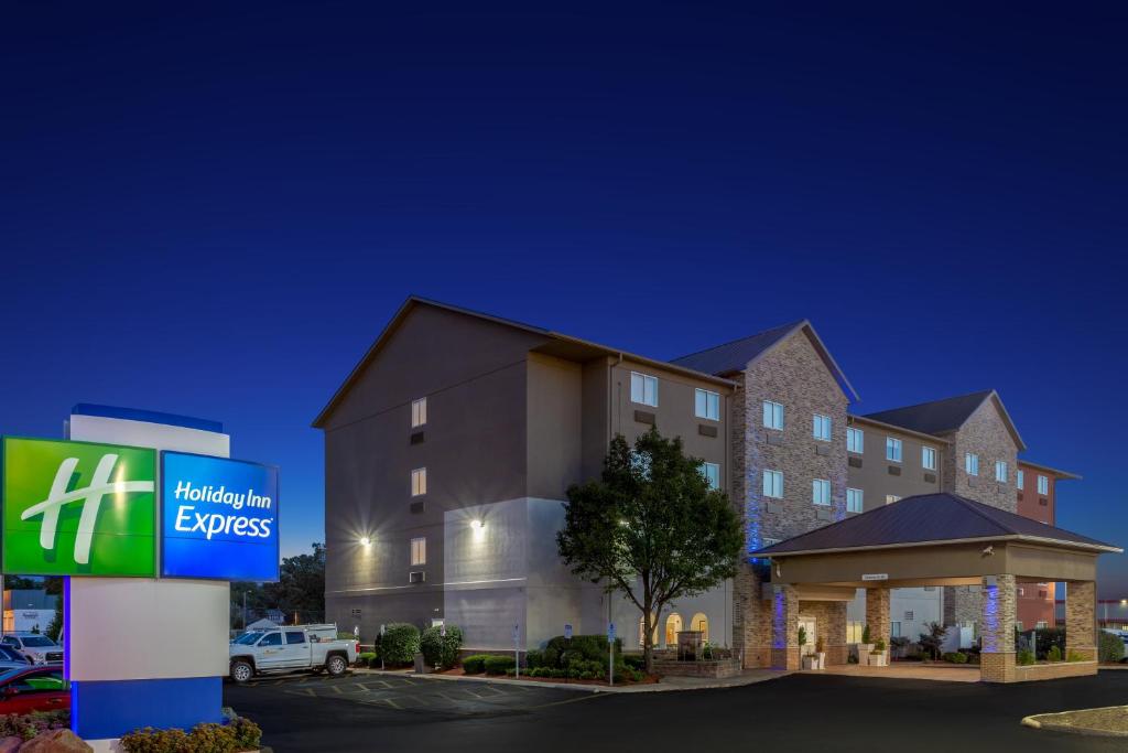Holiday Inn Express Columbus - Ohio Expo Center, an IHG Hotel image