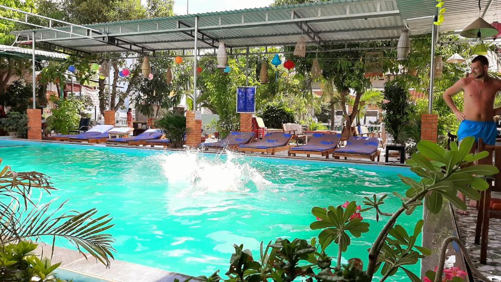 Khách sạn Sông Hương