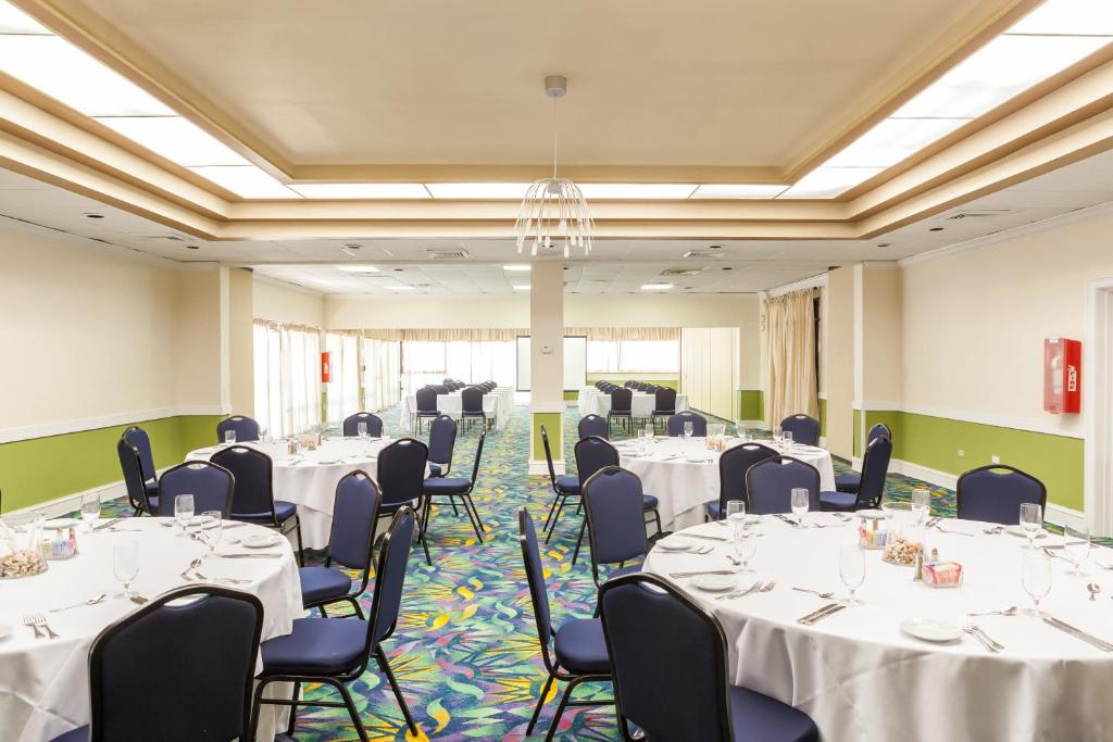 Holiday Inn Key Largo, an IHG Hotel photo 2