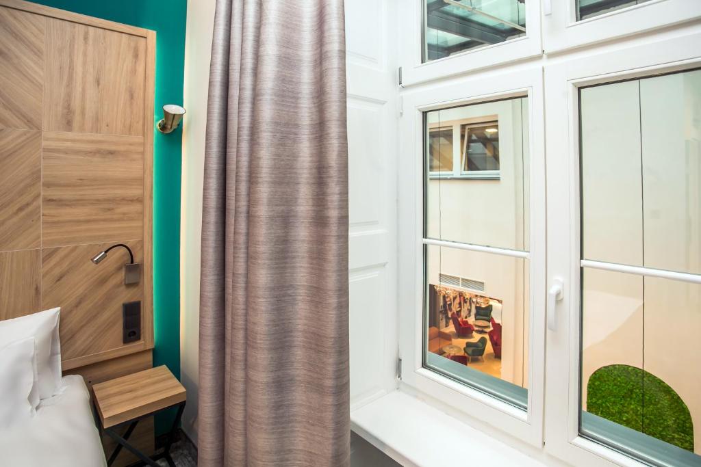 Одноместный (Стандартный одноместный номер), T62 Hotel