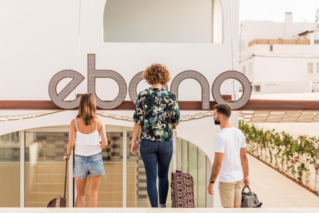 Ebano Hotel Apartments & Spa photo 2