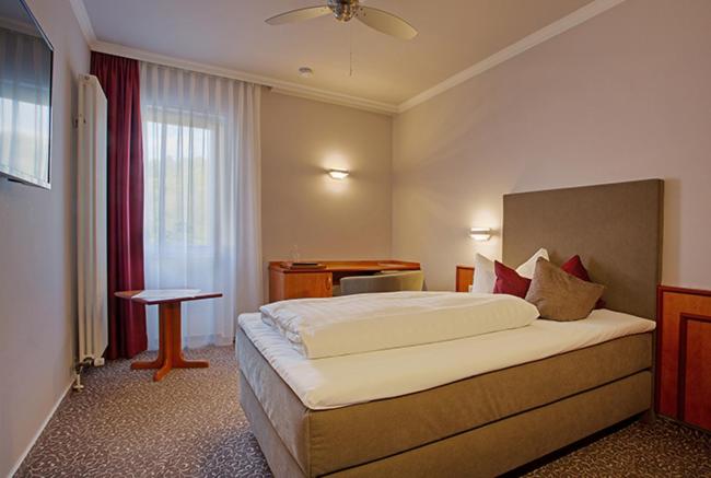 Hotel Victoria photo 2