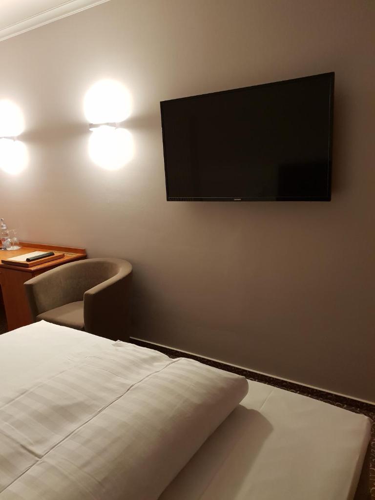 Hotel Victoria photo 1