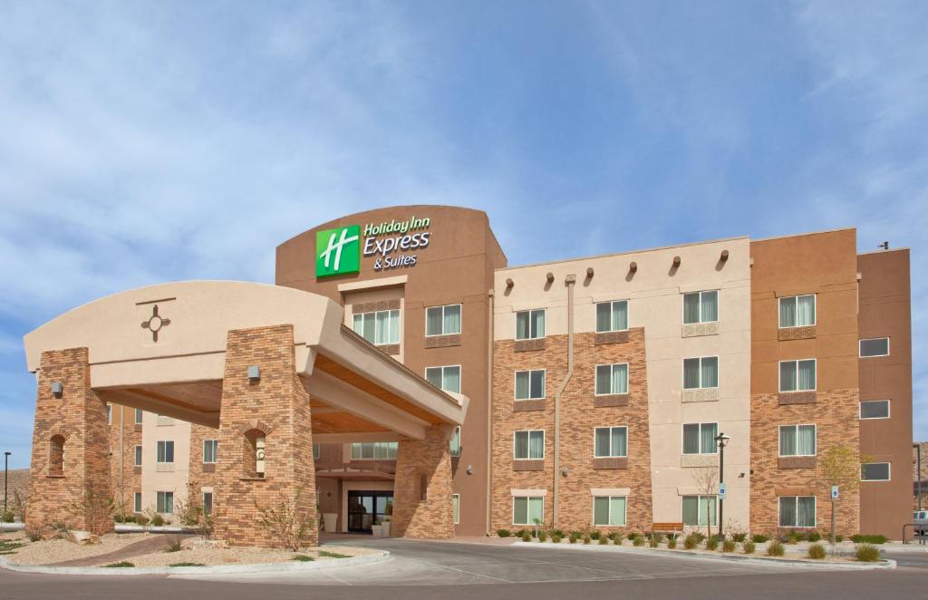 Holiday Inn Express & Suites Las Cruces North, an IHG Hotel image