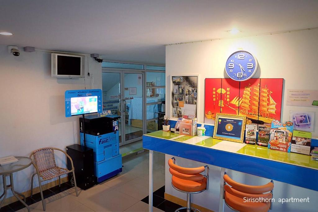 Siri Sothorn Apartment photo 1