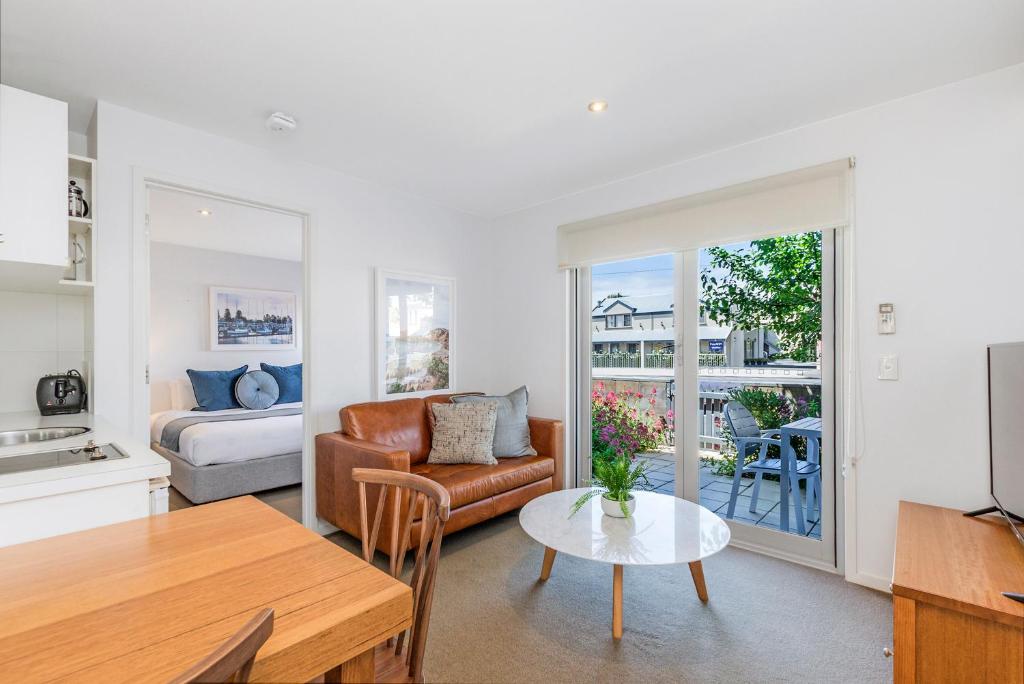 The Victoria Apartments photo 3