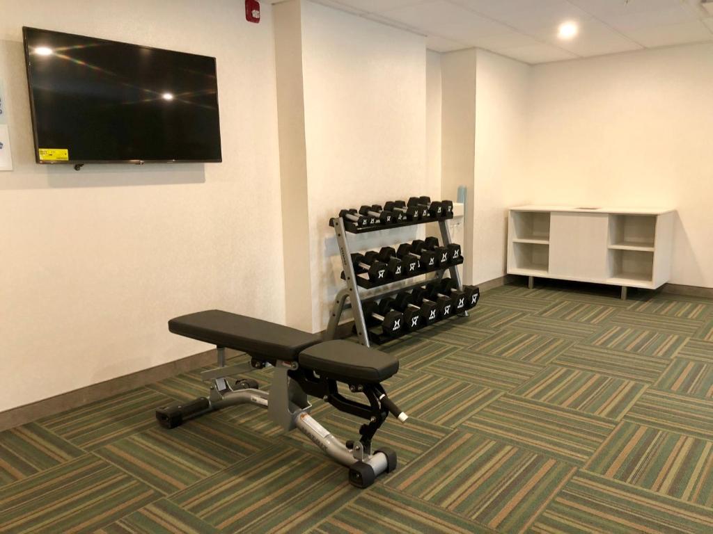 Holiday Inn Express Great Barrington, an IHG Hotel photo 2