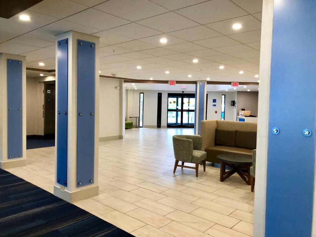 Holiday Inn Express Great Barrington, an IHG Hotel photo 3