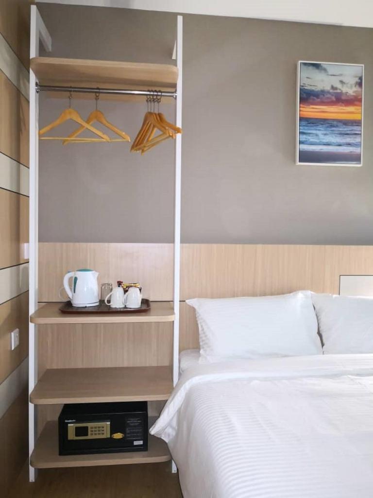 Walk In Hotel photo 1