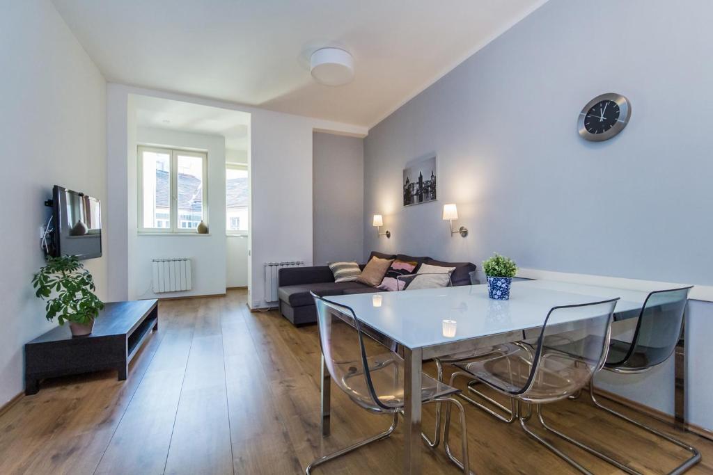 Апартаменты (Улучшенные семейные апартаменты 32), Апартаменты NABO