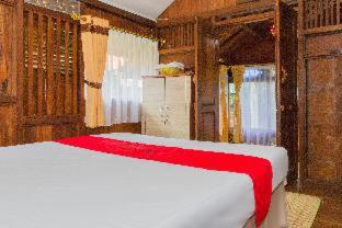 RedDoorz near Farmhouse Lembang photo 1