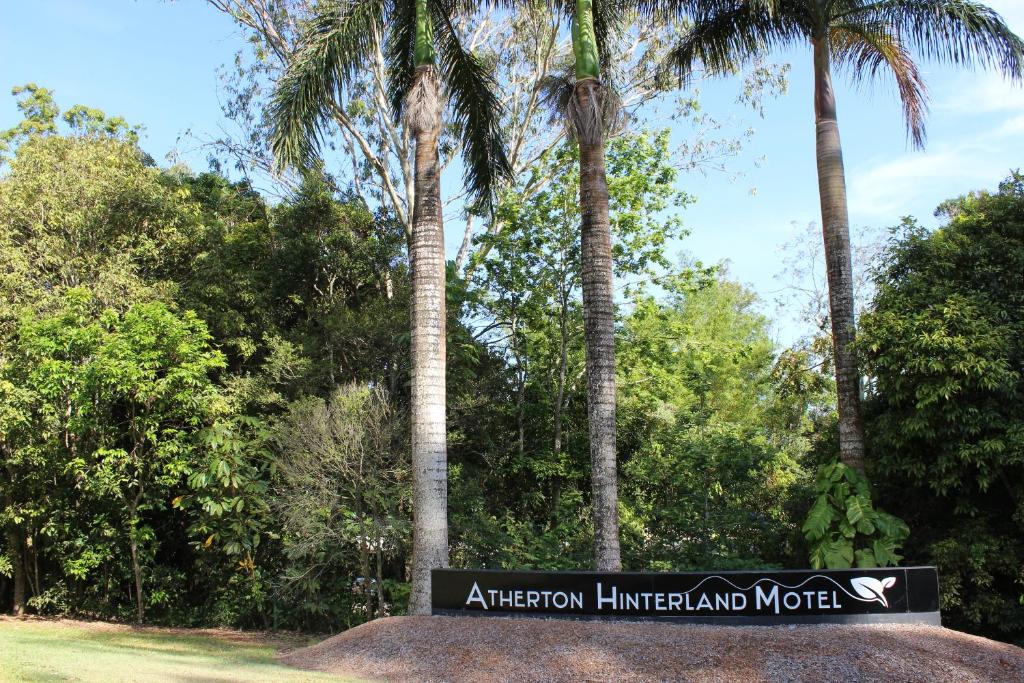 Atherton Hinterland Motel photo 2