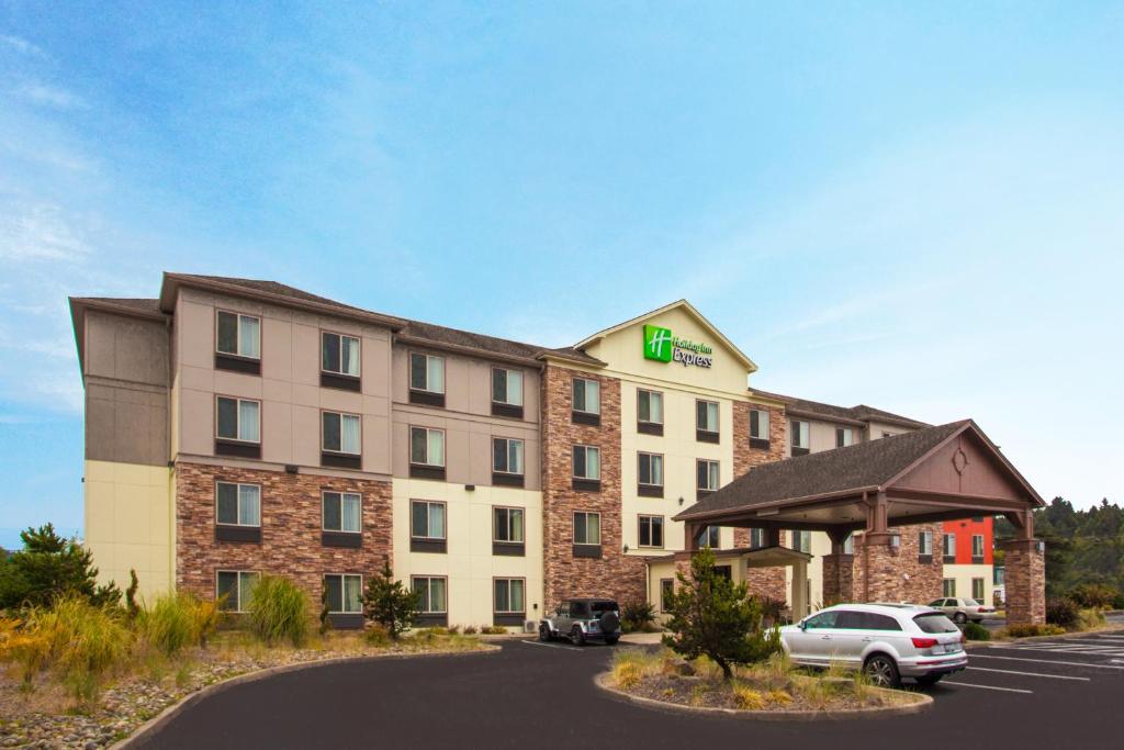 Holiday Inn Express Hotel & Suites NEWPORT, an IHG Hotel image