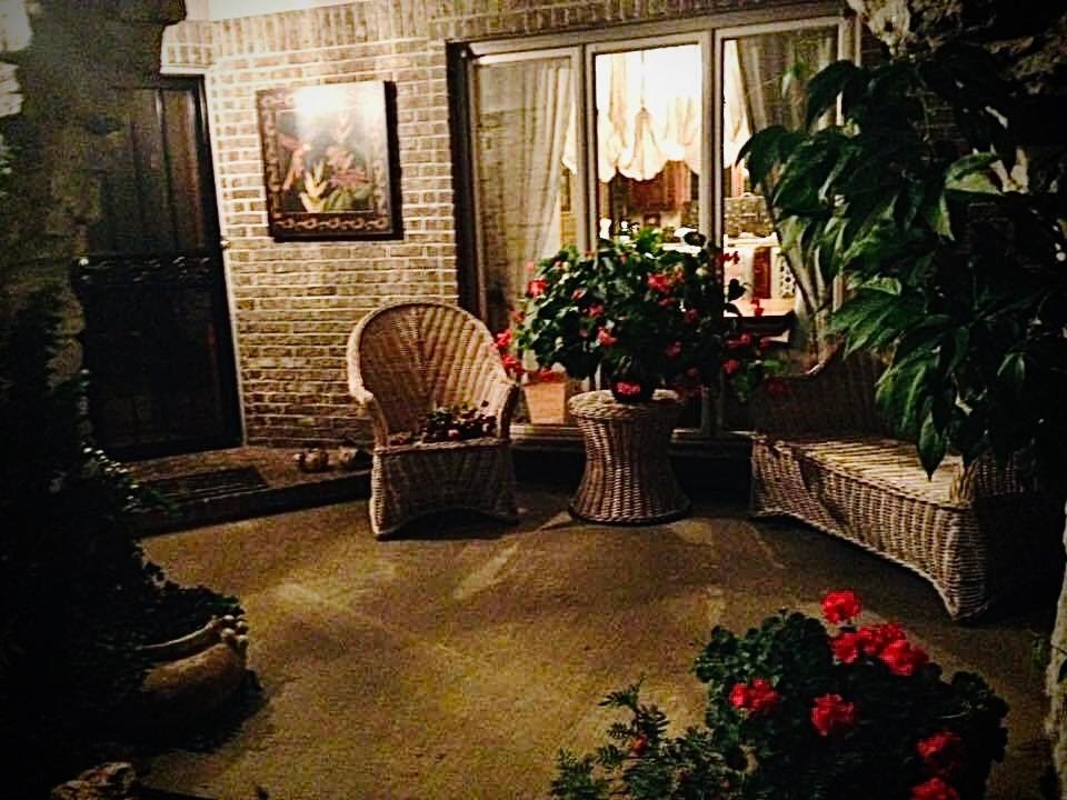 WINNIE'S BED & BREAKFAST photo 4