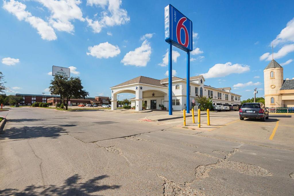 Motel 6 Dallas – Irving DFW Airport South photo 2