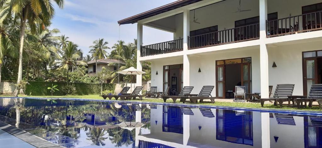 Nil Menik Villa photo 3