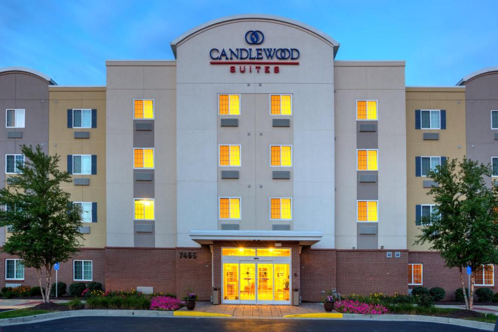Candlewood Suites Indianapolis Northwest, an IHG Hotel image