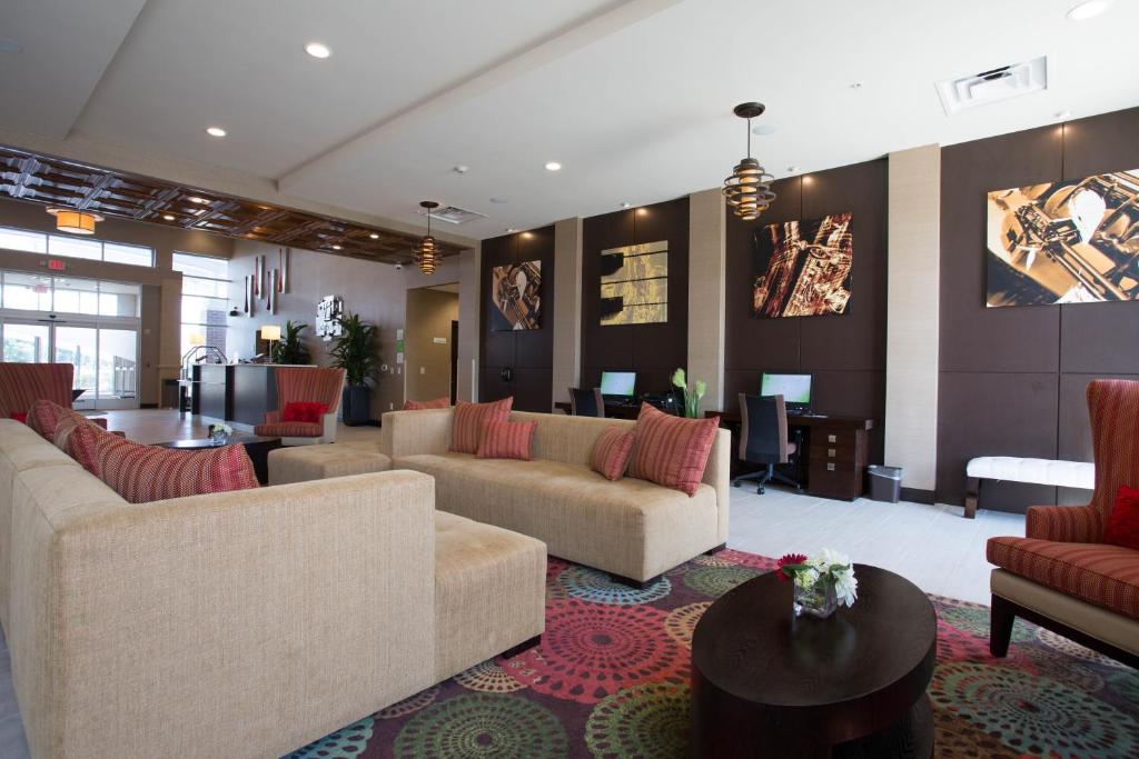 Holiday Inn Murfreesboro, an IHG Hotel photo 1