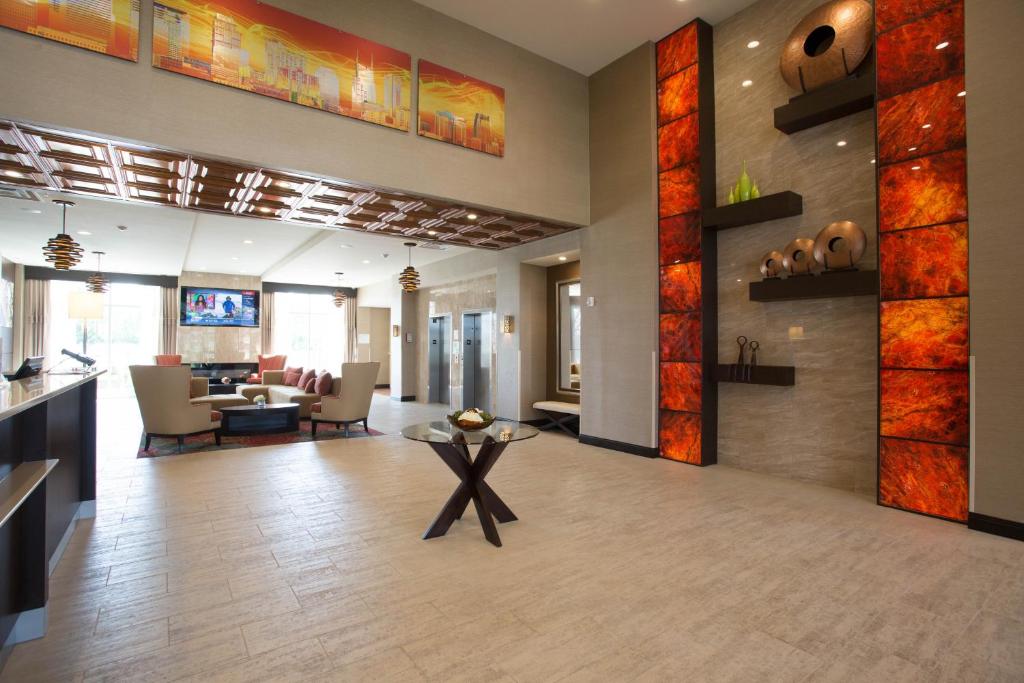 Holiday Inn Murfreesboro, an IHG Hotel photo 2