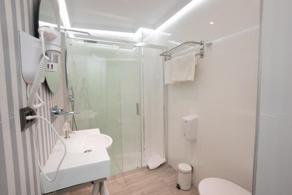 Apartamentos Abril photo 3
