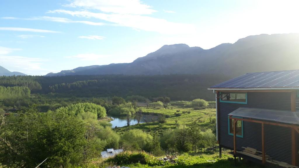 Refugio del río, a orillas del río Cochrane