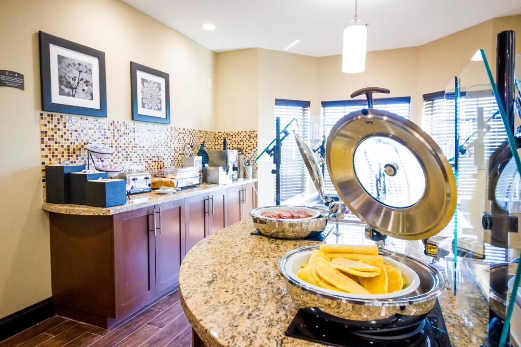 Staybridge Suites Plano - Legacy West Area, an IHG Hotel photo 4