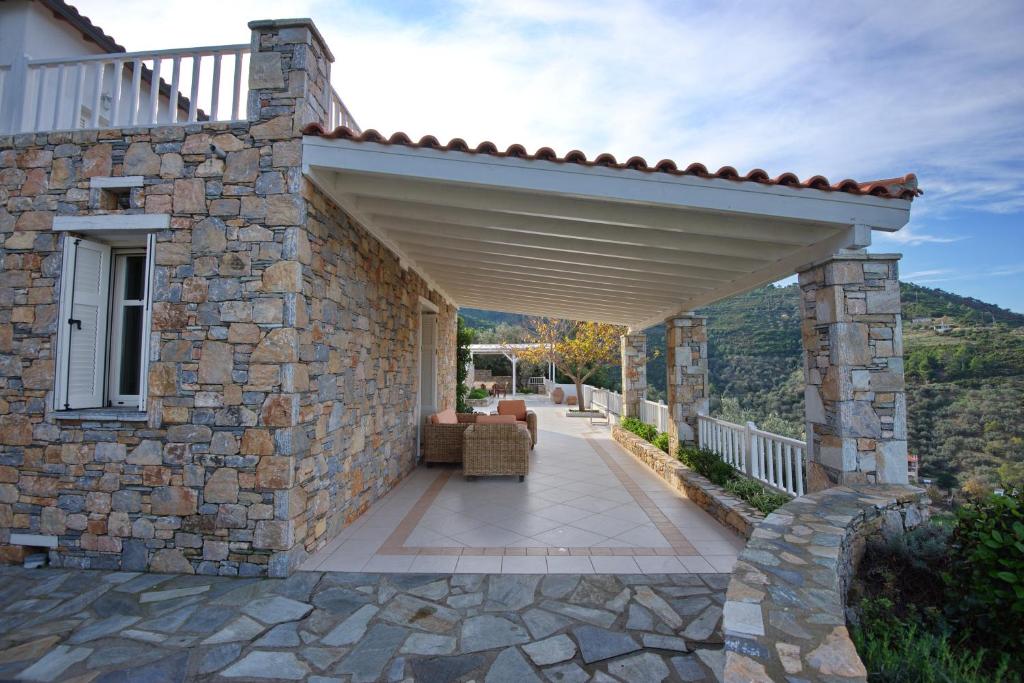 Luxurious Villa with Wonderful View photo 2