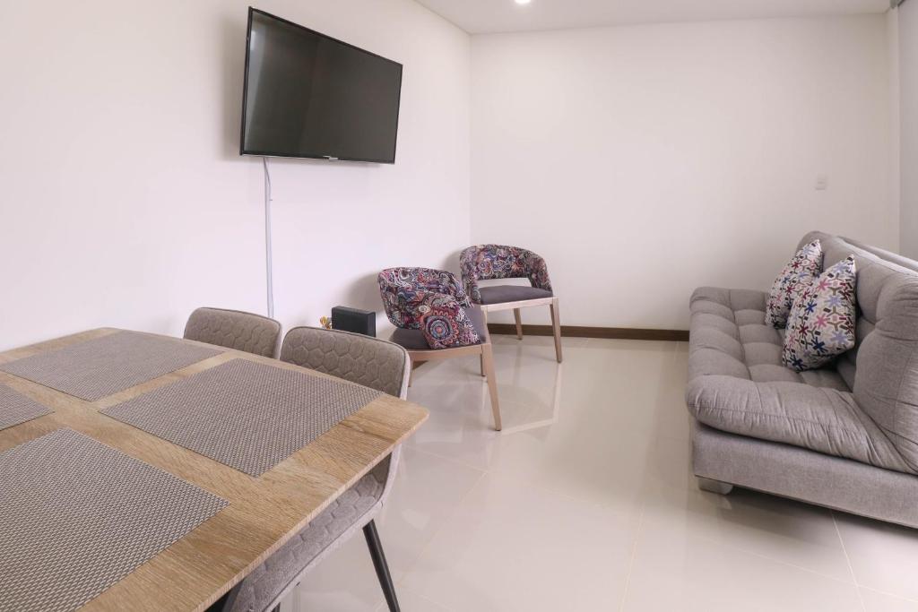 Apartamento Hermoso y Exclusivo en el Norte, Apto 1307 T-2 photo 3