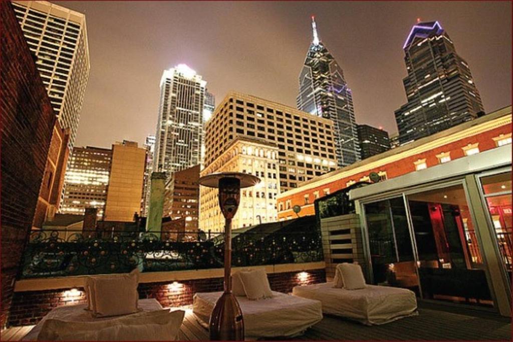 Апартаменты (Апартаменты - 1-й этаж), Abode Philadelphia - Rittenhouse Square Locust St