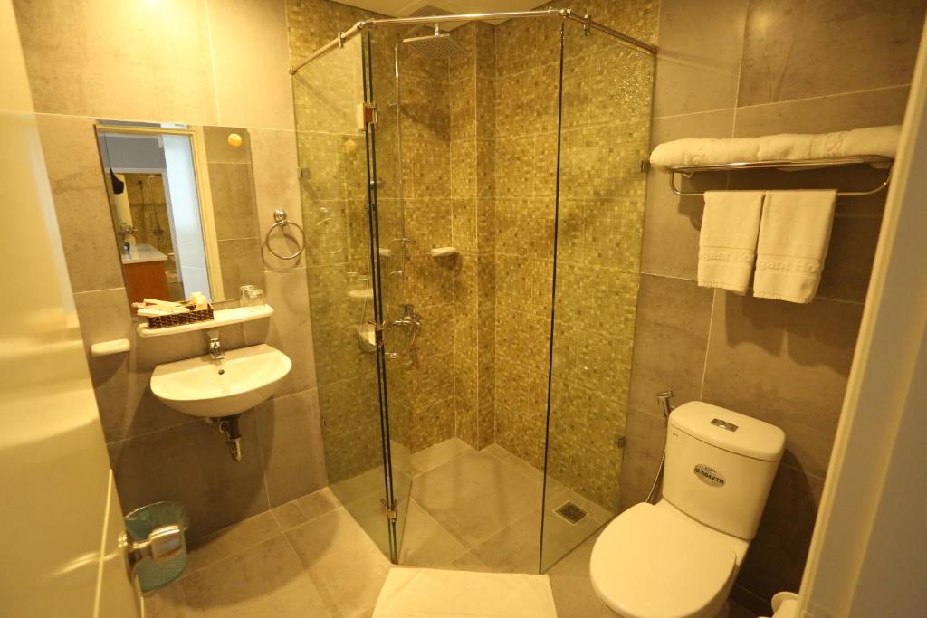 Rolex Hotel