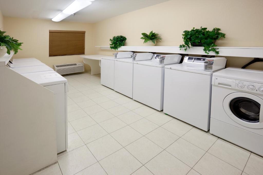 Candlewood Suites Corpus Christi-SPID, an IHG Hotel photo 4