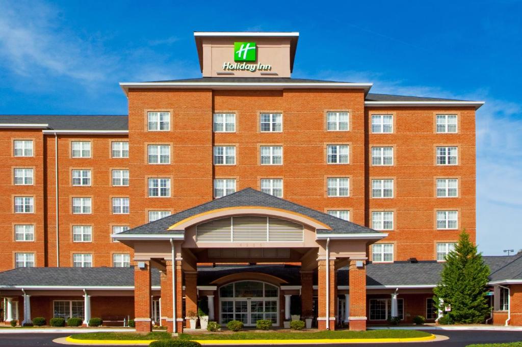 Holiday Inn Chantilly-Dulles Expo Center, an IHG Hotel image