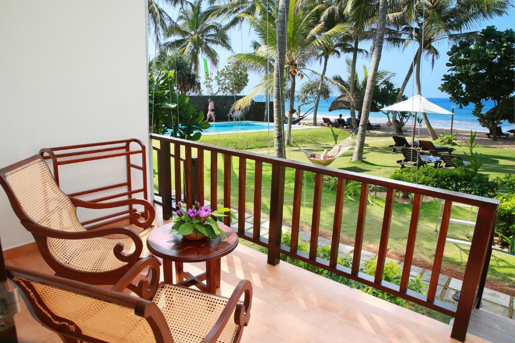 Sea Rock Villa photo 1