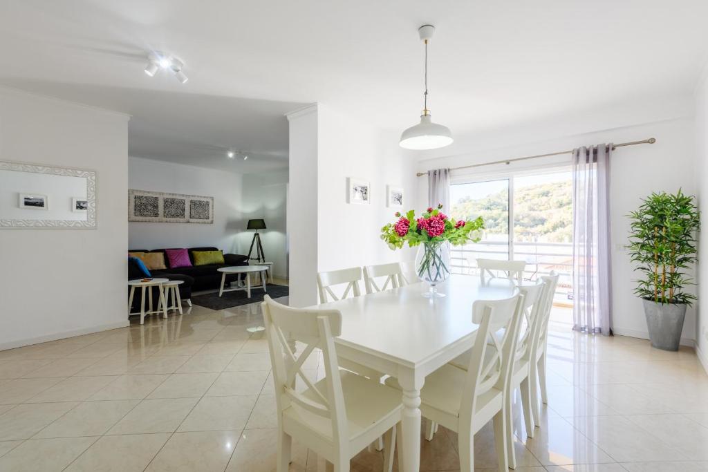 Amazing apartment in Albufeira photo 1